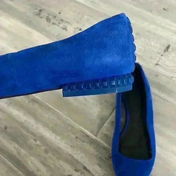 Rebecca Minkoff Cobalt Blue Suede Studded Fltas sz 5.5 - Picture 4 of 12